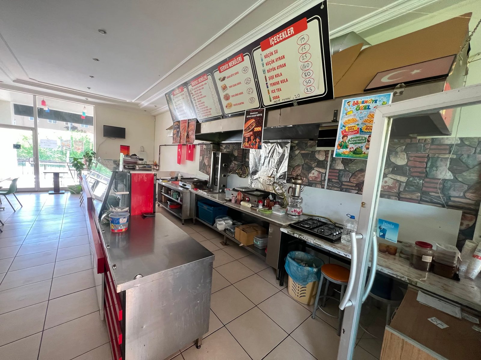 "Emlak Zet" Toki İş Merkezinde Satılık Dükkan